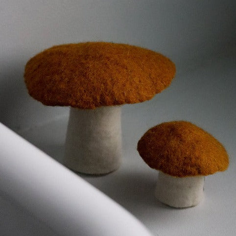 Felt Mushroom, Gold Decor Muskhane