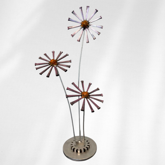 Handmade Metal Daisy Sculpture – Dancing Flowers Garden Art – Upcycled Steel Home Decor