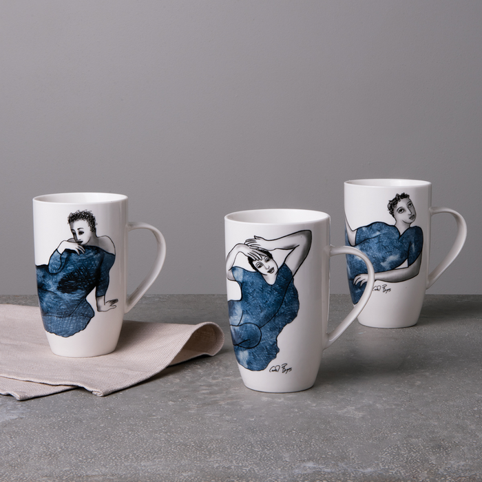 MUG - attentive
